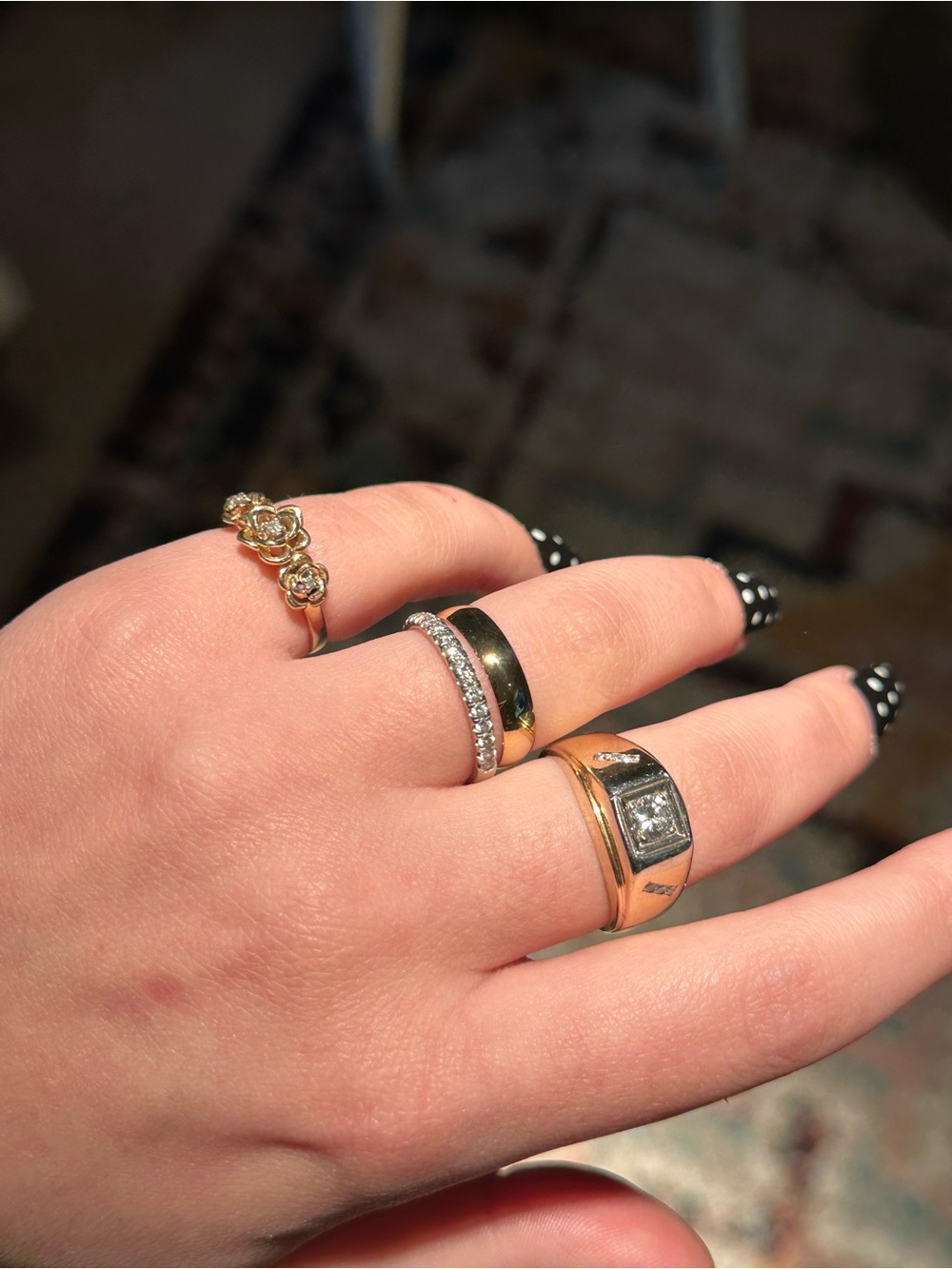 Classic Gold Band Ring - Picture 5 of 5